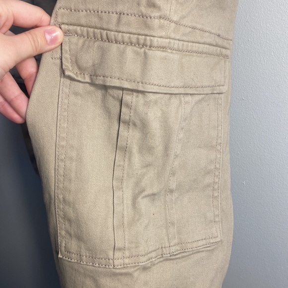 Could fit womens medium - Picture 4 of 4